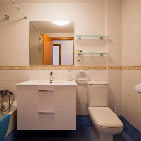 Go2tenerife Apart'tera Solarium, Terraces, Swimming Pools & Parking Apartment *